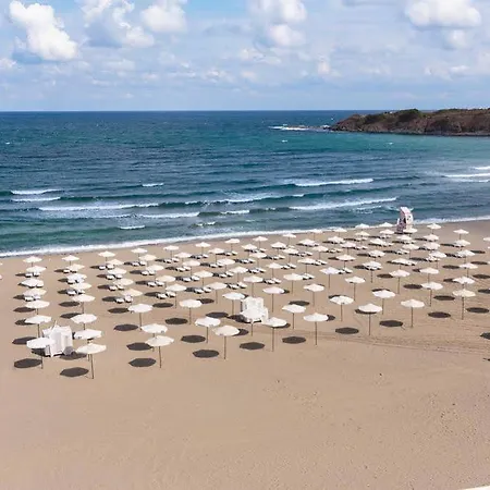 Hotel Serenity Bay