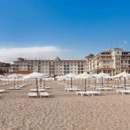 Serenity Bay Hotel 4*